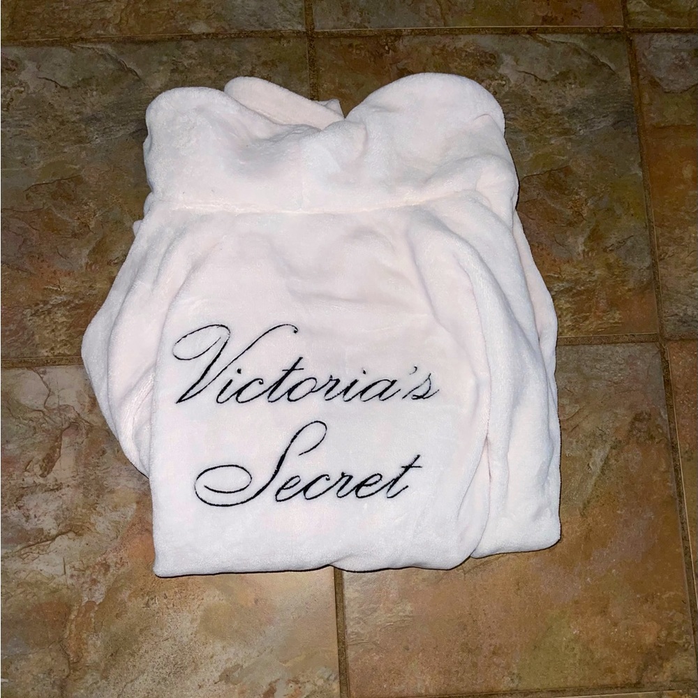 Victoria’s Secret Robe